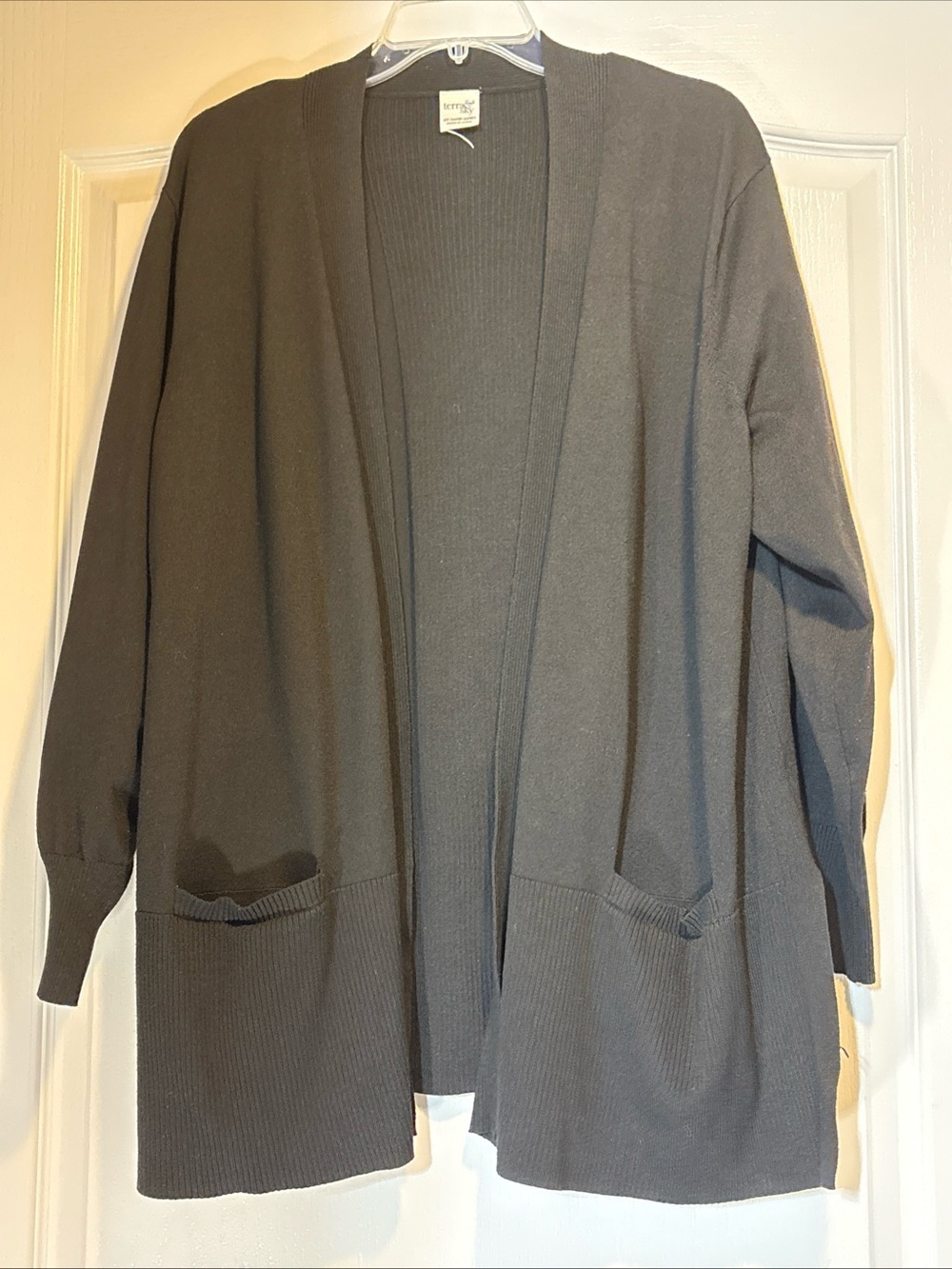 Terra & Sky Open-Front Black Cardigan Pockets